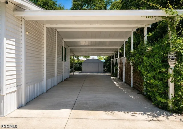 Photo 2 of Manufactured home for sale at 2501 Gail Helen Ct, North Fort Myers, FL 33917 | MLS# 2026028472 | Listing updated on 2026-09-03