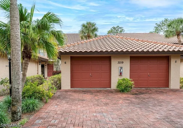 Photo 2 of Condo for sale at 3219 Horse Carriage Way #6, Naples, FL 34105 | MLS# 226024689 | Listing updated on 2026-09-21