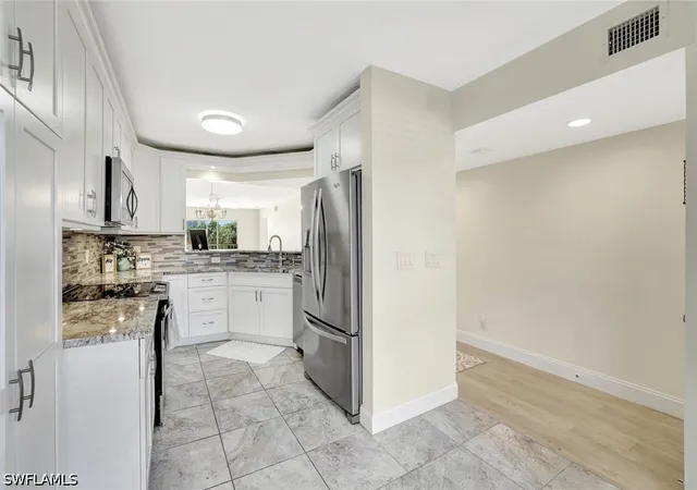 Photo 4 of Sale Pending at 340 Horse Crk Dr #207, Naples, FL 34110 | MLS# 226025024 | Listing updated on 2026-09-14