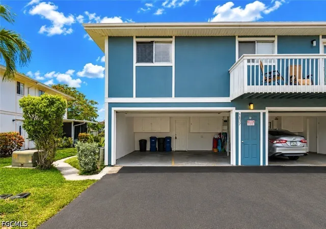 Photo 2 of Condo for sale at 5837 Queen Elizabeth Way #3, Fort Myers, FL 33907 | MLS# 2026028934 | Listing updated on 2026-09-14