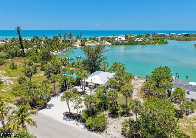 Single family home for sale at 2539 Coconut Dr, Sanibel, FL 33957 | MLS# 2026028942 | Listing updated on 2026-09-04