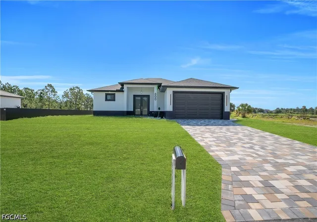 Photo 2 of Sale Pending at 800 Pine Ave, Lehigh Acres, FL 33972 | MLS# 2026028951 | Listing updated on 2026-09-02