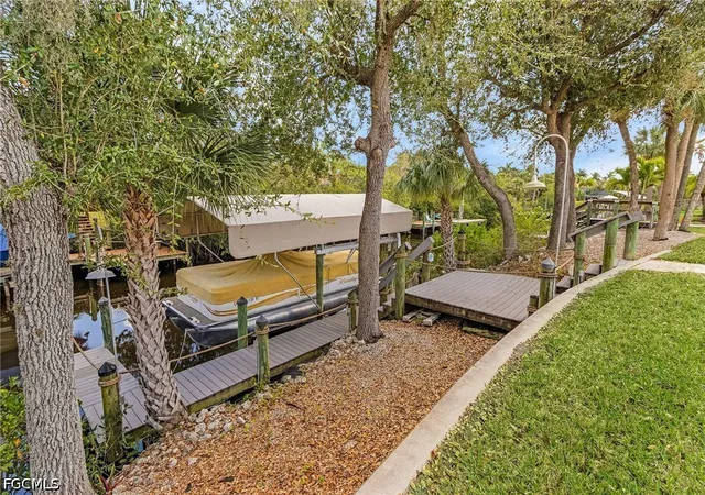 Photo 1 of Single family home for sale at 9262 Palm Is Cir, North Fort Myers, FL 33903 | MLS# 2026029032 | Listing updated on 2026-09-08