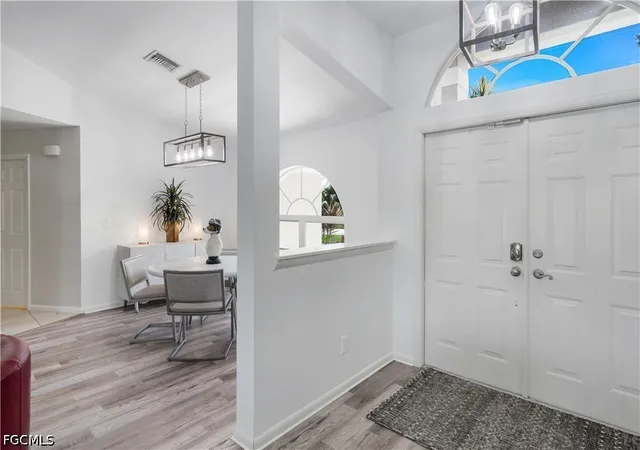 Photo 4 of Single family home for sale at 2526 SE 19th Place, Cape Coral, FL 33904 | MLS# 2026029111 | Listing updated on 2026-09-16