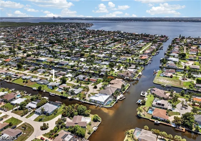 Photo 2 of Single family home for sale at 3114 Se 18th Avenue, Cape Coral, FL 33904 | MLS# 2026029176 | Listing updated on 2026-09-11