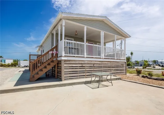 Photo 1 of Manufactured home for sale at 3822 Blueberry Ln, Saint James City, FL 33956 | MLS# 2026029221 | Listing updated on 2026-10-17
