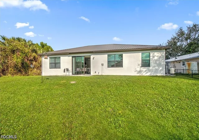 Photo 27 of Single family home for sale at 6137 Holt Ct, Fort Myers, FL 33905 | MLS# 2026029223 | Listing updated on 2026-09-08