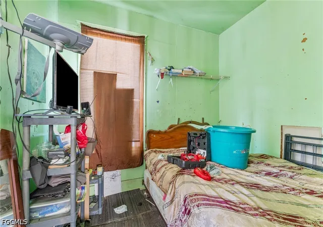 Photo 3 of Sale Pending at 1843 W 26th Street, Jacksonville, FL 32209 | MLS# 2026029236 | Listing updated on 2026-09-11