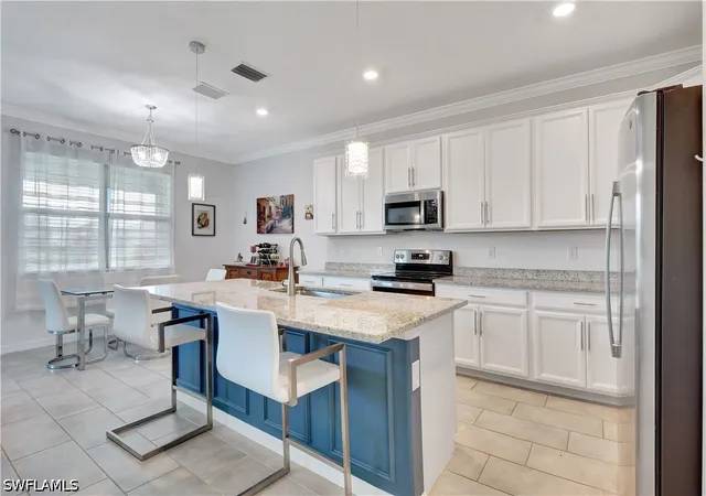 Photo 4 of Single family home for sale at 2122 Hamlin St, Naples, FL 34120 | MLS# 226025179 | Listing updated on 2026-09-13
