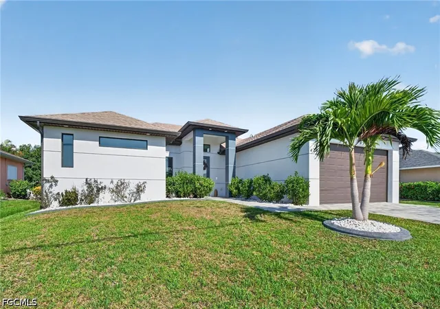 Photo 3 of Sale Pending at 420 SW 29th Avenue, Cape Coral, FL 33991 | MLS# 2026029374 | Listing updated on 2026-09-06