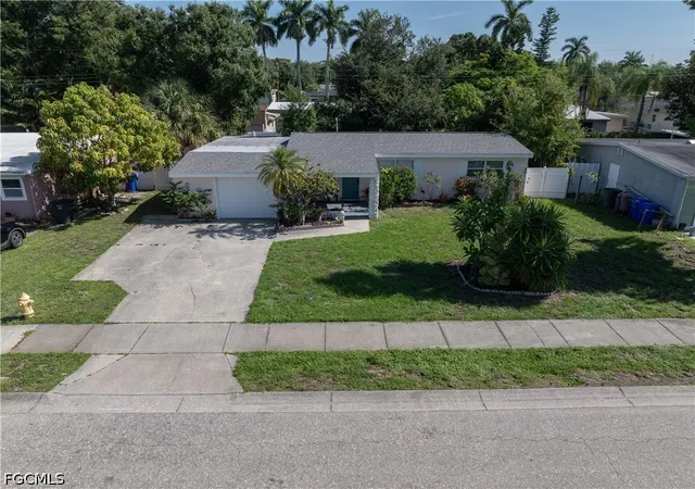 Photo 3 of Single family home for sale at 1643 Ricardo Ave, Fort Myers, FL 33901 | MLS# 2026029386 | Listing updated on 2026-09-21