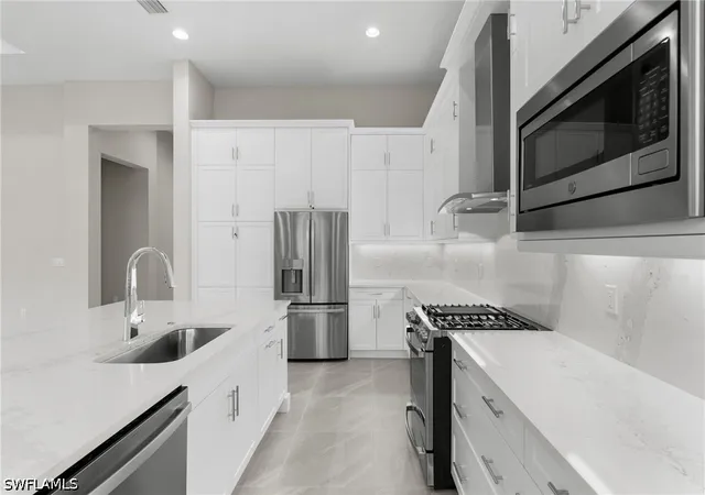 Photo 3 of Single family home for sale at 2436 Cambridge Way, Naples, FL 34112 | MLS# 226025444 | Listing updated on 2026-09-05