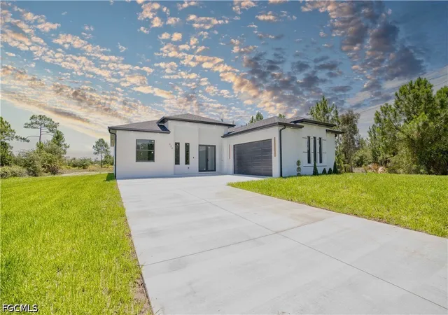 Photo 1 of Single family home for sale at 906 Greenwood Ave W, Lehigh Acres, FL 33972 | MLS# 2026029443 | Listing updated on 2026-09-04