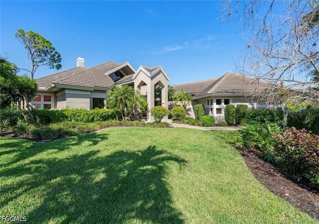 Photo 2 of Single family home for sale at 8301 Glenfinnan Cir, Fort Myers, FL 33912 | MLS# 2026029498 | Listing updated on 2026-09-10