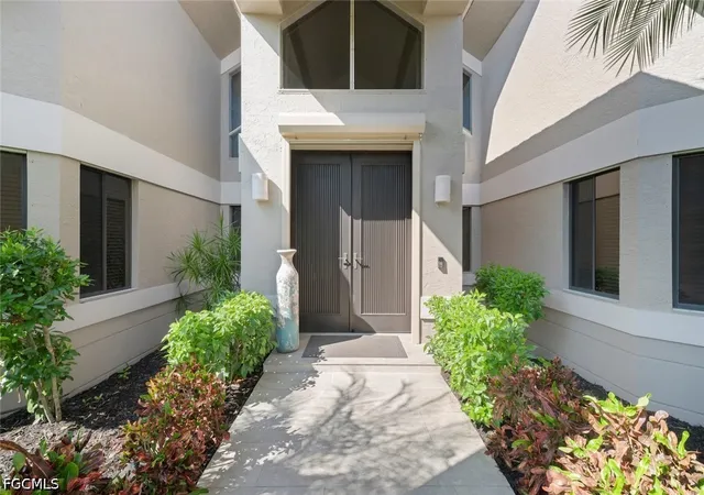 Photo 3 of Single family home for sale at 8301 Glenfinnan Cir, Fort Myers, FL 33912 | MLS# 2026029498 | Listing updated on 2026-09-10