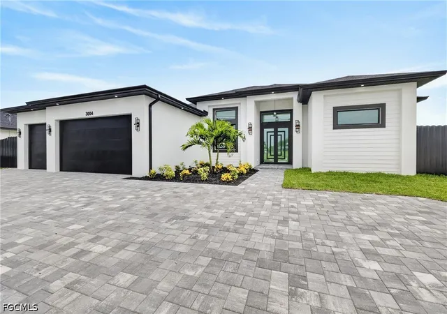 Photo 2 of Sale Pending at 3004 Chiquita Blvd S, Cape Coral, FL 33914 | MLS# 2026029514 | Listing updated on 2026-09-10