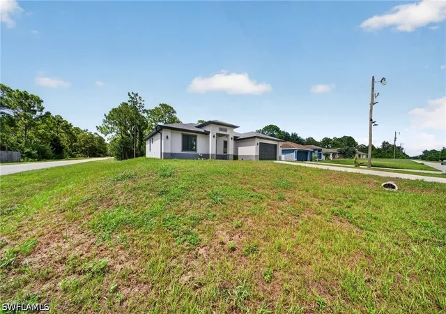 Photo 3 of Single family home for sale at 2918 48th Street W, Lehigh Acres, FL 33971 | MLS# 226025446 | Listing updated on 2026-09-02
