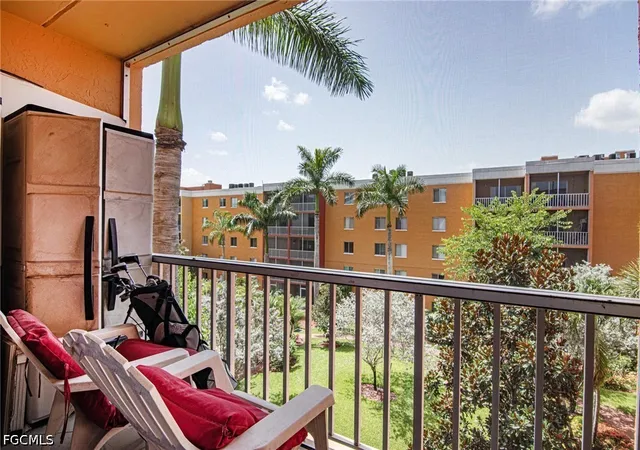 Photo 3 of Condo for sale at 2366 E Mall Dr #414, Fort Myers, FL 33901 | MLS# 2026029630 | Listing updated on 2026-10-06