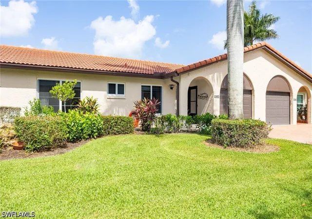 Photo 3 of Townhouse for sale at 1034 Forest Lakes Dr #10C, Naples, FL 34105 | MLS# 226025579 | Listing updated on 2026-09-15