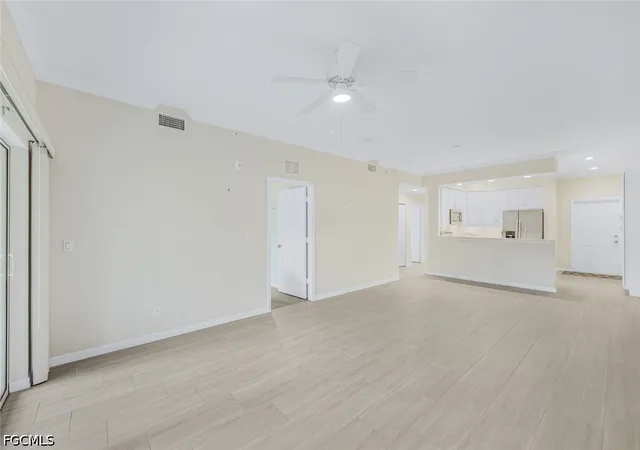 Listing Photo 4 - Condo for sale in building located at 1137 Winding Pines Cir, CAPE CORAL, FL 33909 - Unit #106