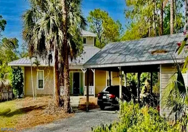 Photo 2 of Sale Pending at 5281 Teak Wood Dr, Naples, FL 34119 | MLS# 226024805 | Listing updated on 2026-09-08