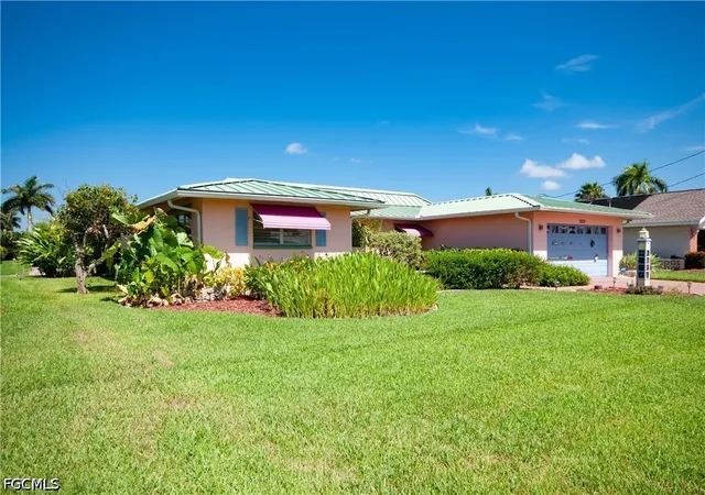 Photo 2 of Sale Pending at 3332 Se 19th Avenue, Cape Coral, FL 33904 | MLS# 2026029655 | Listing updated on 2026-10-19