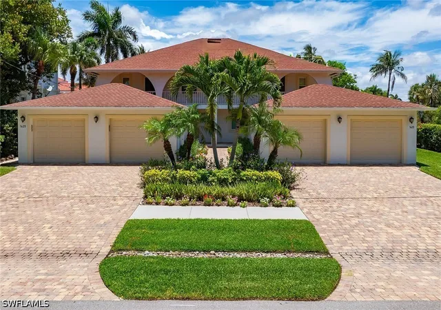 Photo 4 of Condo for sale at 1435 Blue Point Ave #1435, Naples, FL 34102 | MLS# 226025599 | Listing updated on 2026-09-16