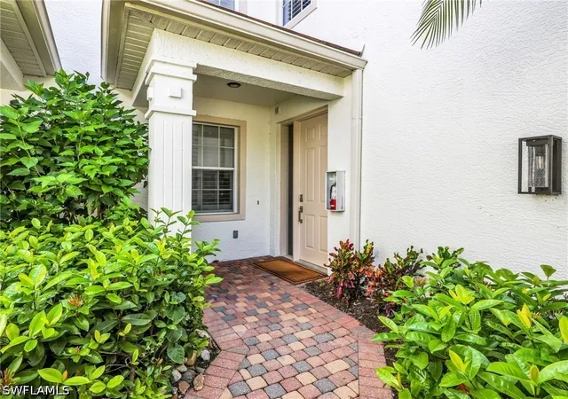 Photo 2 of Condo for sale at 4758 Stratford Ct #1302, Naples, FL 34105 | MLS# 226023081 | Listing updated on 2026-09-06