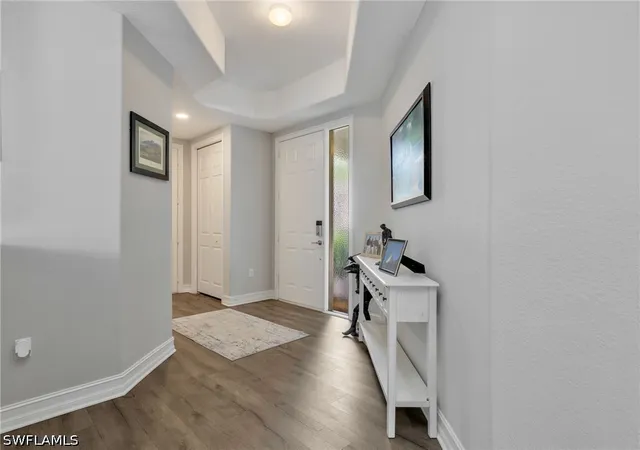 Listing Photo 4 - Condo for sale in building located at 4758 Stratford Ct, Naples, FL 34105 - Unit #1302