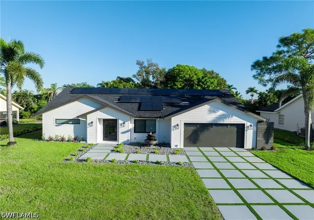 Photo 1 of Single family home for sale at 5105 Berkeley Dr, Naples, FL 34112 | MLS# 226025342 | Listing updated on 2026-09-13