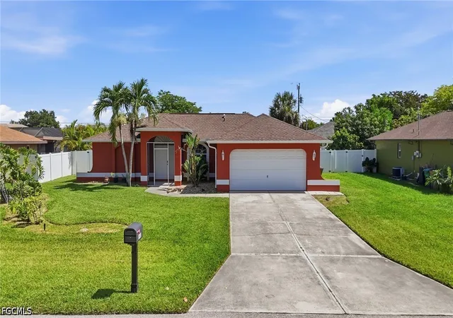 Photo 4 of Single family home for sale at 1403 NE Van Loon Ter, Cape Coral, FL 33909 | MLS# 2026029802 | Listing updated on 2026-09-08