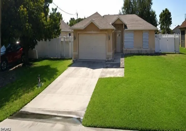 Photo 1 of Single family home for sale at 2008 Viscaya Pkwy, Cape Coral, FL 33990 | MLS# 226025682 | Listing updated on 2026-09-03
