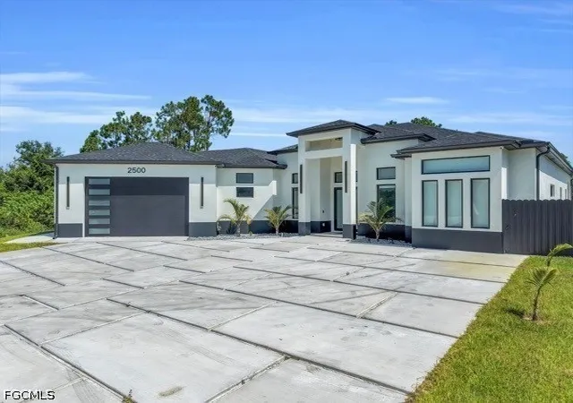 Photo 2 of Single family home for sale at 2500 2nd Street Sw, Lehigh Acres, FL 33976 | MLS# 2026029848 | Listing updated on 2026-09-07