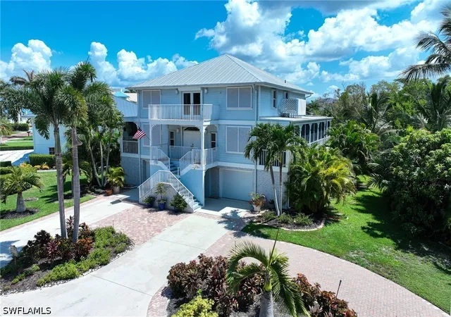 Photo 1 of Single family home for sale at 200 Topanga Dr, Bonita Springs, FL 34134 | MLS# 226025219 | Listing updated on 2026-09-09