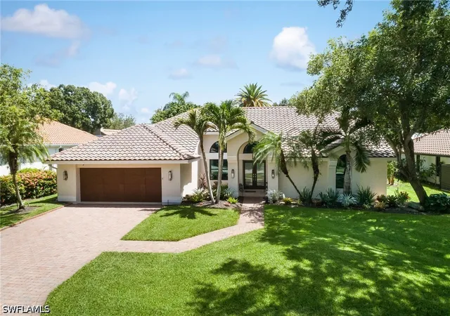 Photo 1 of Single family home for sale at 196 Monterey Dr, Naples, FL 34119 | MLS# 226025846 | Listing updated on 2026-09-13