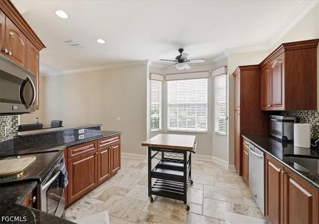 Listing Photo 4 - Condo for sale in building located at 9361 Alamander Ct, Fort Myers, FL 33919 - Unit #401