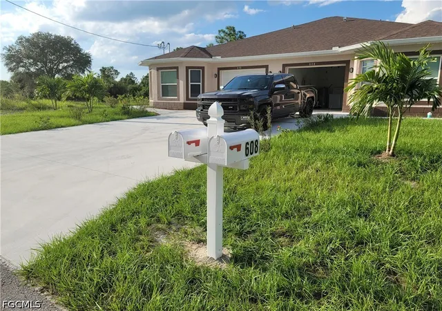 Photo 3 of House for sale at 610 W 12th Street, Lehigh Acres, FL 33972 | MLS# 2026030155 | Listing updated on 2026-09-15
