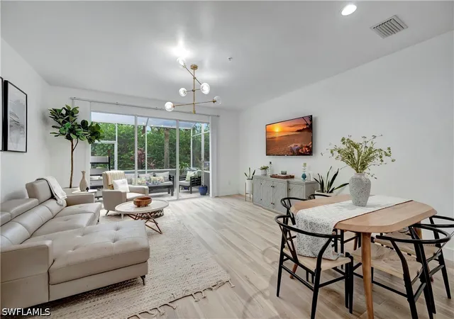 Photo 1 of Sale Pending at 16082 Caldera Ln, Naples, FL 34110 | MLS# 226026040 | Listing updated on 2026-09-03