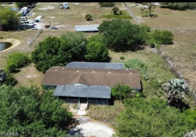 Photo 4 of Manufactured home for sale at 630 N Coral St, Clewiston, FL 33440 | MLS# 2026030165 | Listing updated on 2026-09-27