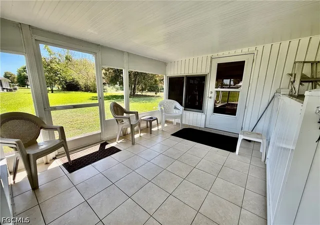 Photo 3 of Townhouse for sale at 4 Desert Ash Ct, Lehigh Acres, FL 33936 | MLS# 2026030273 | Listing updated on 2026-09-02