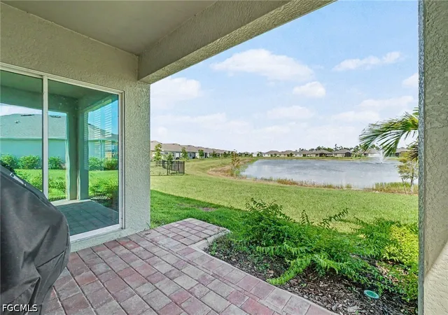 Photo 1 of Single family home for sale at 20313 Camino Torcido Loop, North Fort Myers, FL 33917 | MLS# 2026030277 | Listing updated on 2026-10-14
