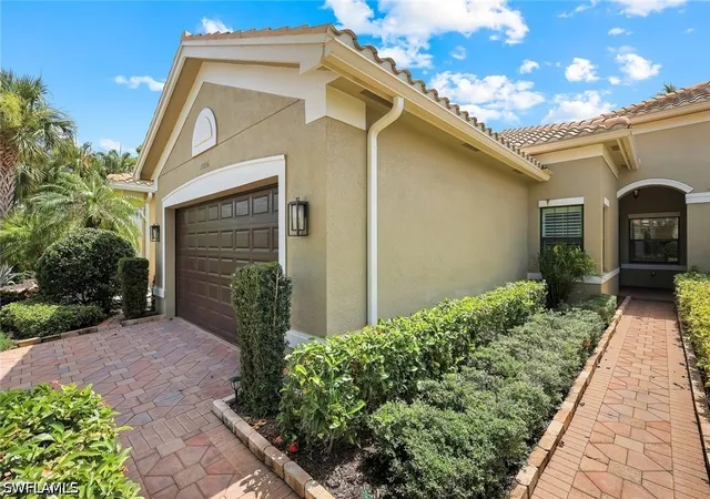Photo 2 of Townhouse for sale at 13556 Coronado Dr, Naples, FL 34109 | MLS# 226026055 | Listing updated on 2026-09-14