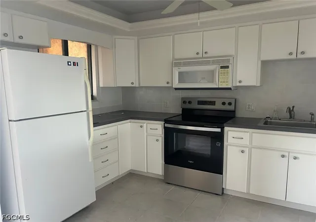 Photo 3 of Condo for sale at 4260 SE 20th Place #205, Cape Coral, FL 33904 | MLS# 2026030312 | Listing updated on 2026-09-16