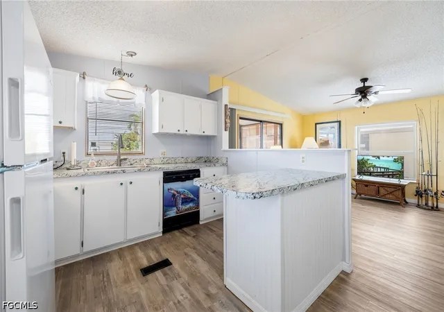 Photo 2 of Sale Pending at 4931 Needle Fish Ln, Saint James City, FL 33956 | MLS# 2026030375 | Listing updated on 2026-09-29