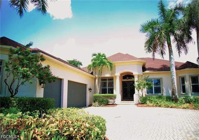 Photo 2 of Sale Pending at 15200 Blackhawk Dr, Fort Myers, FL 33912 | MLS# 2026030411 | Listing updated on 2026-09-12