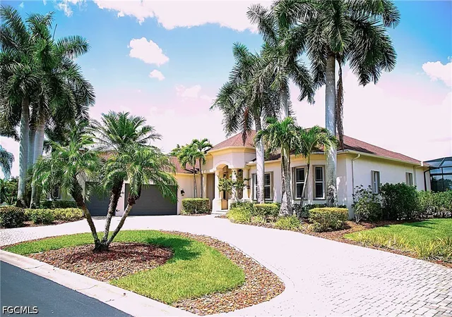 Photo 4 of Sale Pending at 15200 Blackhawk Dr, Fort Myers, FL 33912 | MLS# 2026030411 | Listing updated on 2026-09-12
