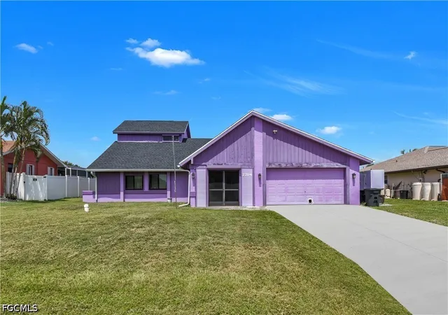 Photo 3 of Single family home for sale at 2704 SW 2nd Place, Cape Coral, FL 33914 | MLS# 2026030421 | Listing updated on 2026-10-05