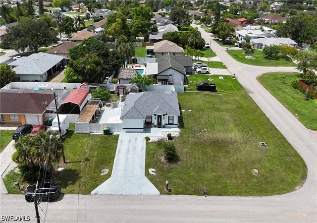 Photo 2 of Sale Pending at 5225 23rd Avenue Sw, Naples, FL 34116 | MLS# 226026256 | Listing updated on 2026-09-10