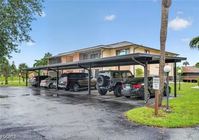 Photo 3 of Sale Pending at 17421 Birchwood Ln #5, Fort Myers, FL 33908 | MLS# 2026030624 | Listing updated on 2026-10-07