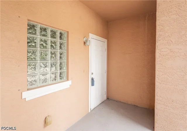 Listing Photo 3 - Condo for sale in building located at 1227 Se 23Rd Pl, CAPE CORAL, FL 33990 - Unit #3